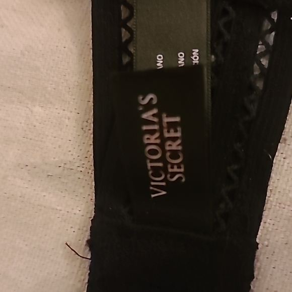 Victoria's Secret Sexy Slip with Garters. 34B EUC - Picture 6 of 8